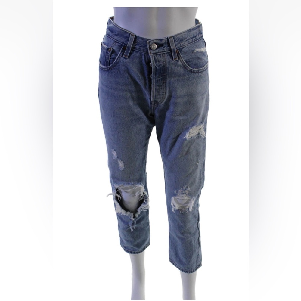 Levi’s distressed size 25 jeans. EUC